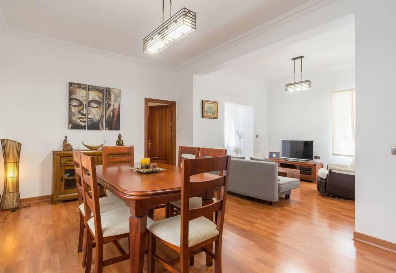 Apartamento Milagros 110 M2 Малага Екстериор снимка