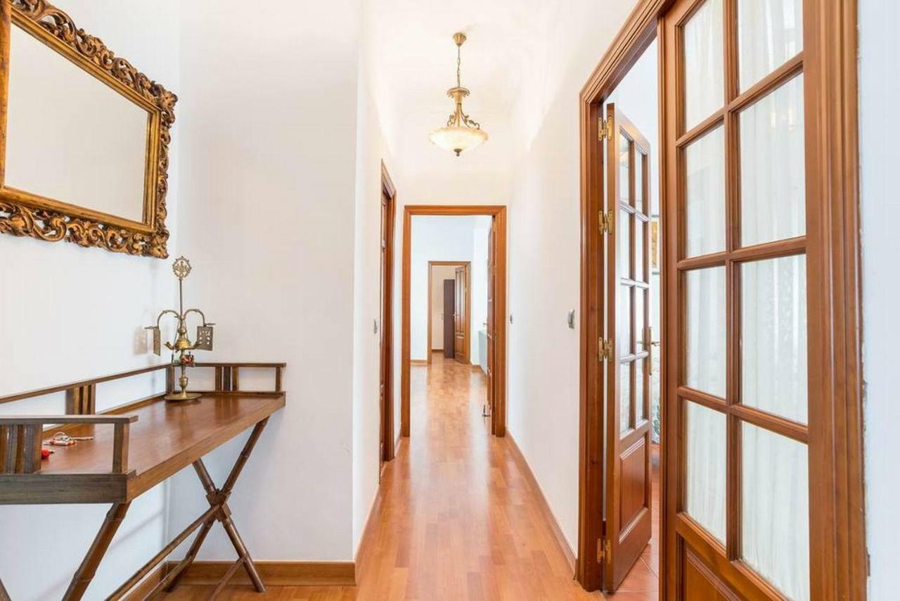 Apartamento Milagros 110 M2 Малага Екстериор снимка